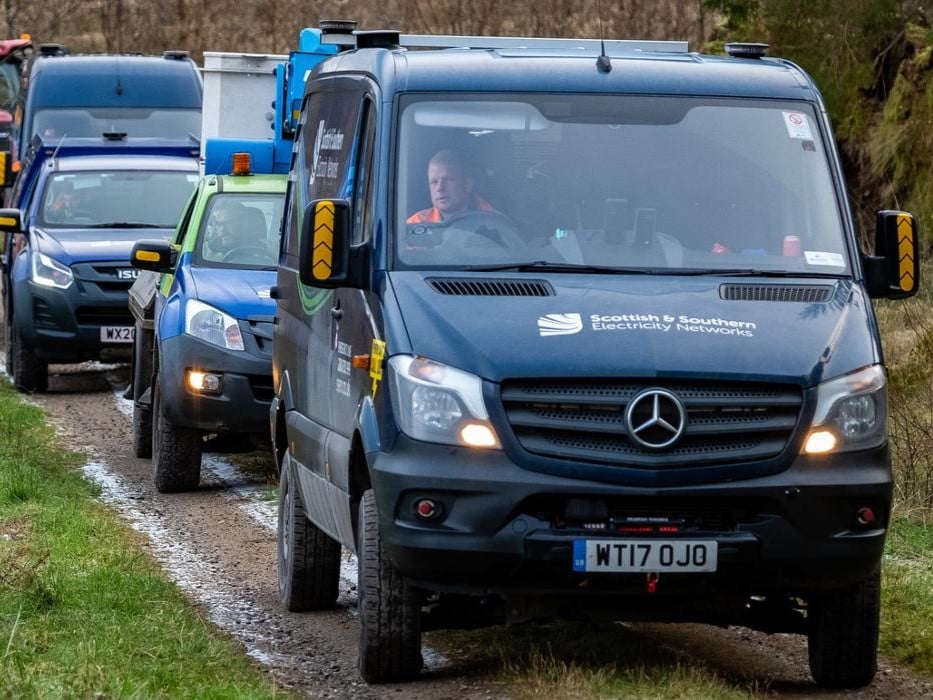 SSEN vehicles on storm response