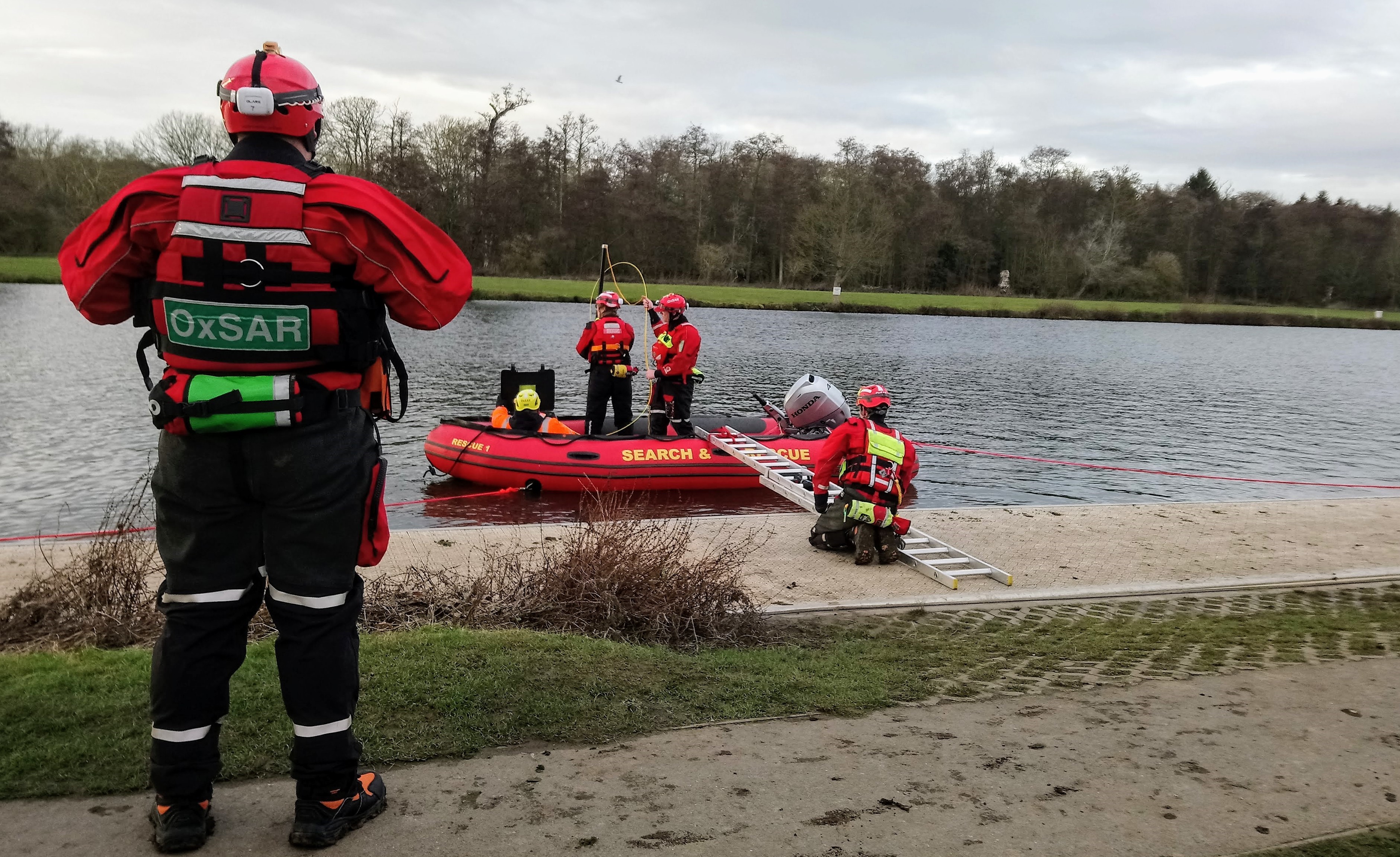 Search and rescue boat on the Thames