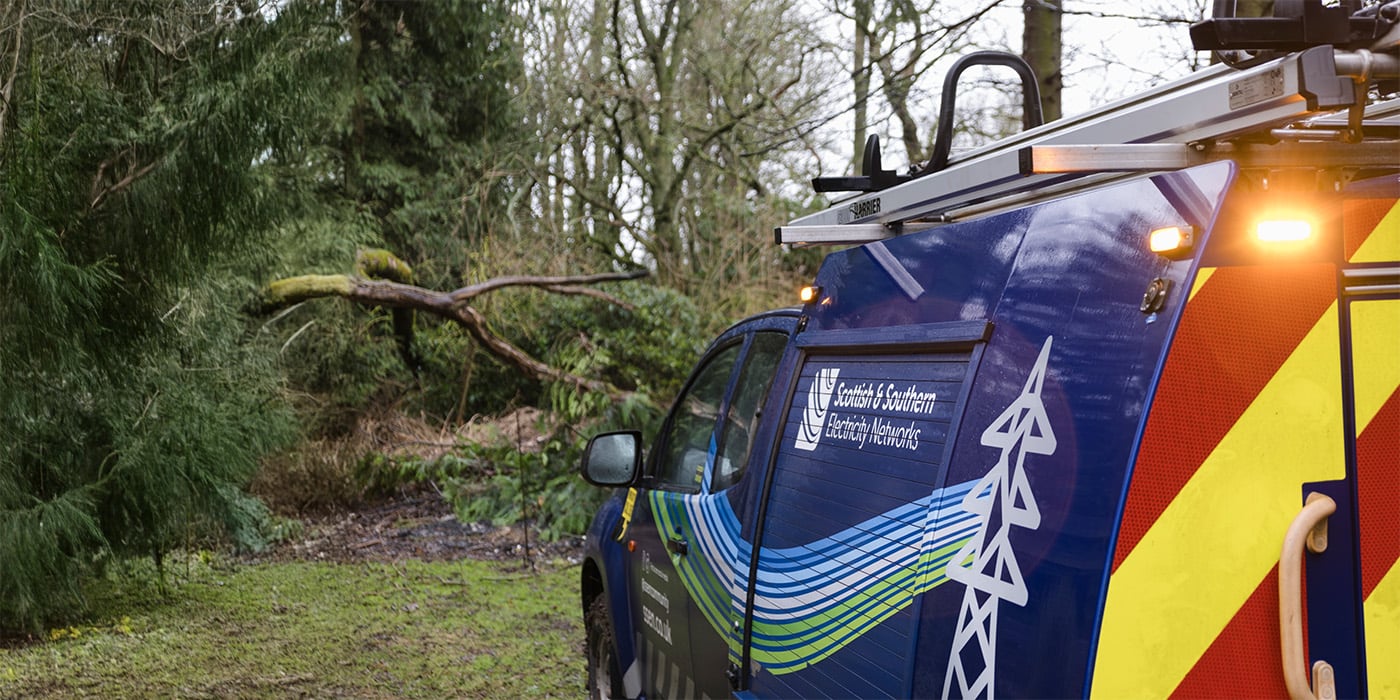 SSEN Vehicle parked in front of fallen tree